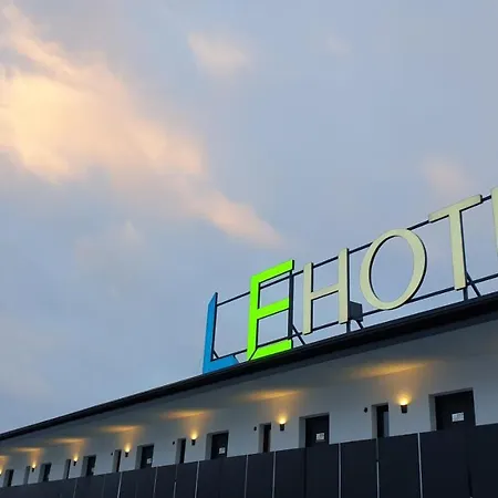 Hotel Le By Wmm *
